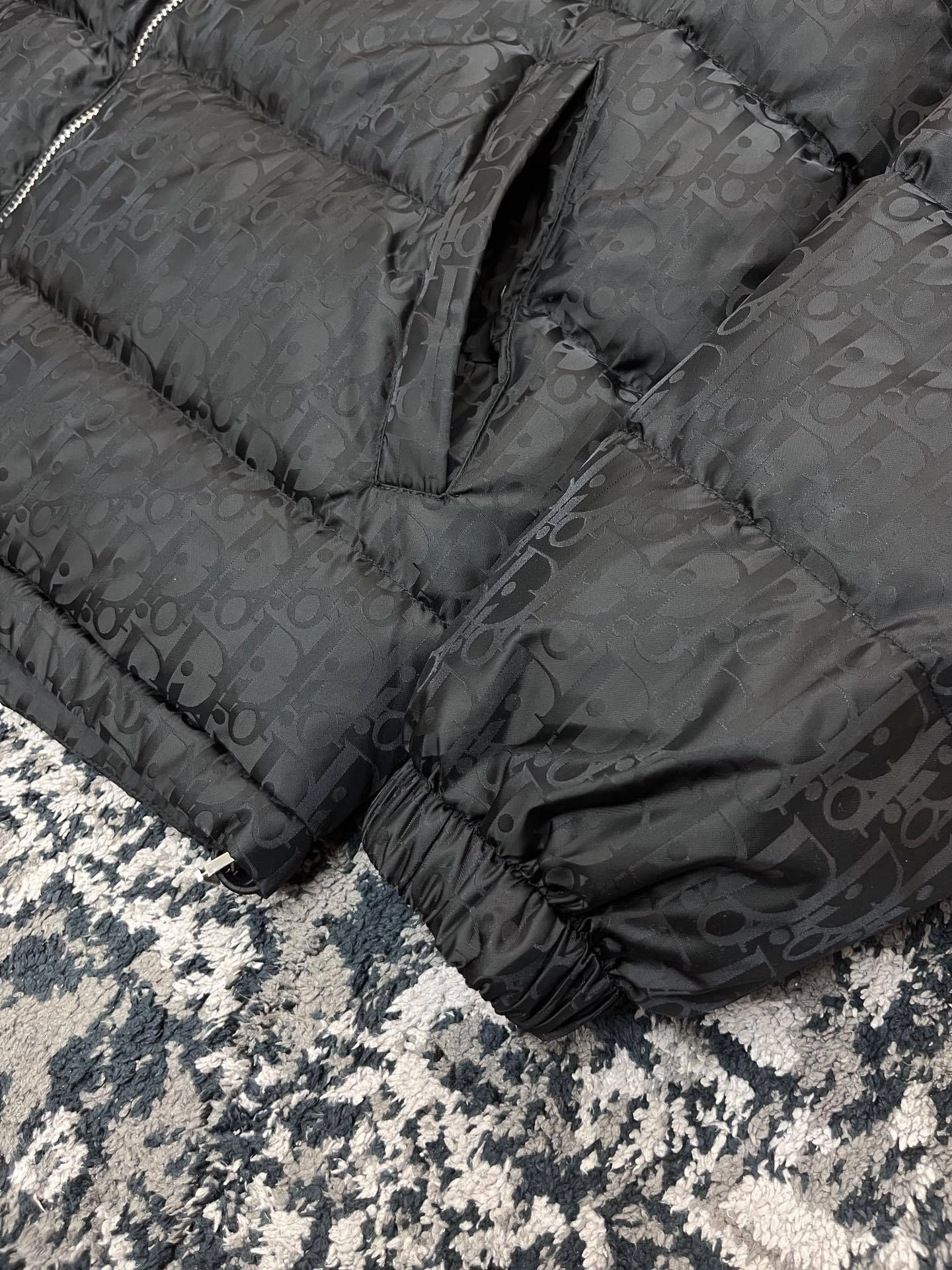 &wg.luxury- 4ior Down Jacket oversized item:D-F409I0402